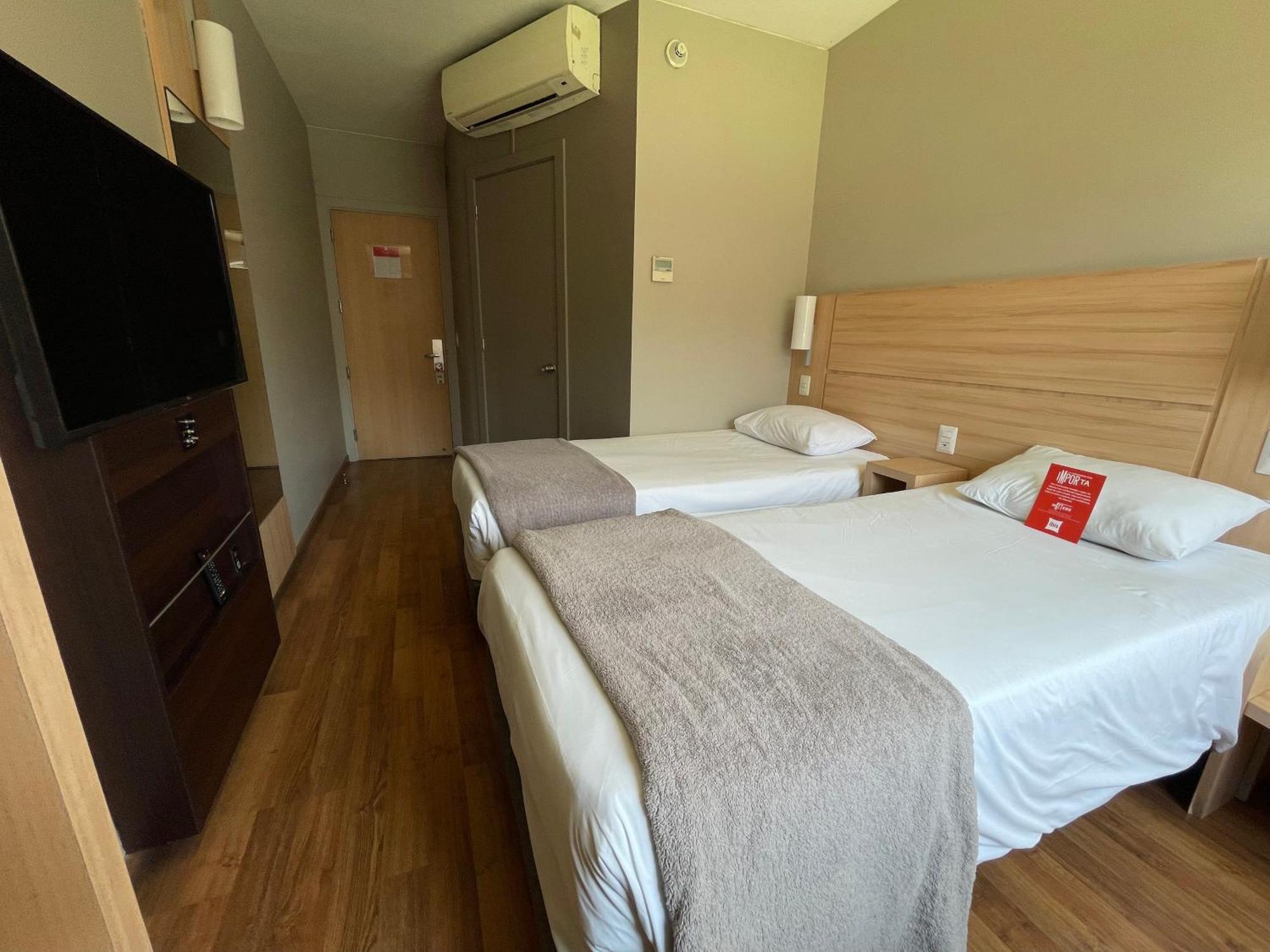 Ibis Santiago Estacion Central Екстер'єр фото